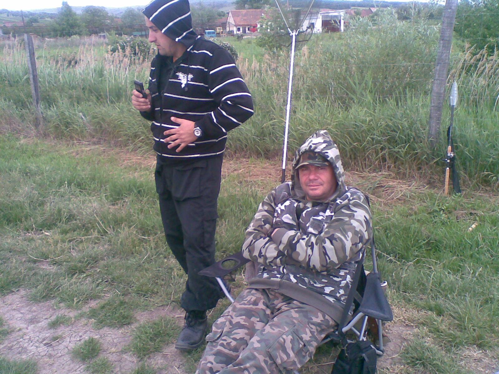 pescuit la sanpaul harghita cu colegii - 30052013004.jpg